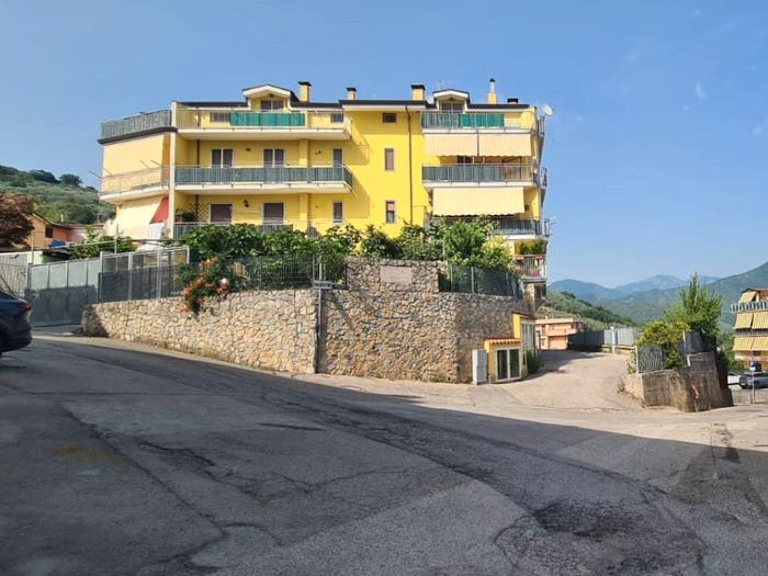 Appartamento trilocale in vendita in Via Pigne, San Cipriano Picentino