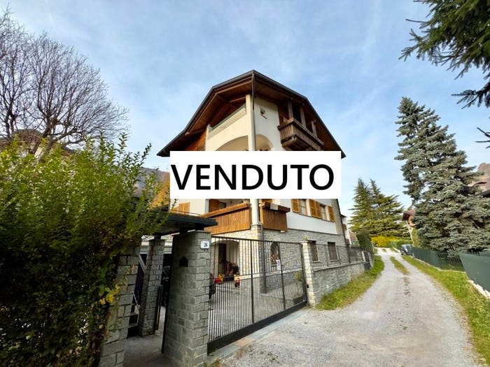 Appartamento trilocale in vendita in via roma, Centro, Ballabio