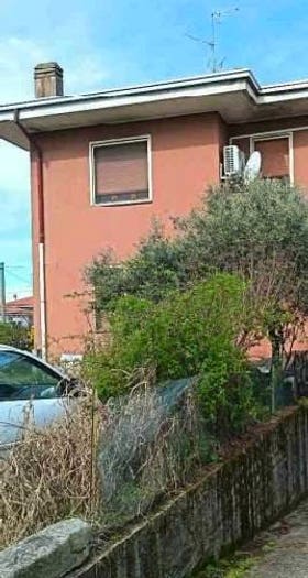 Appartamento trilocale in vendita in Via Tre Giugno, Centro, Robecchetto con Induno