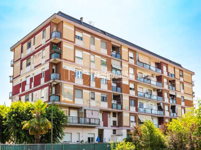 Appartamento trilocale in vendita in Via Monti, Semicentro, Chieri