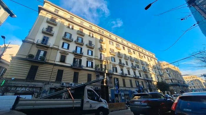 Appartamento con 5 locali in vendita in Corso Umberto I, Borgo Orefici, Napoli