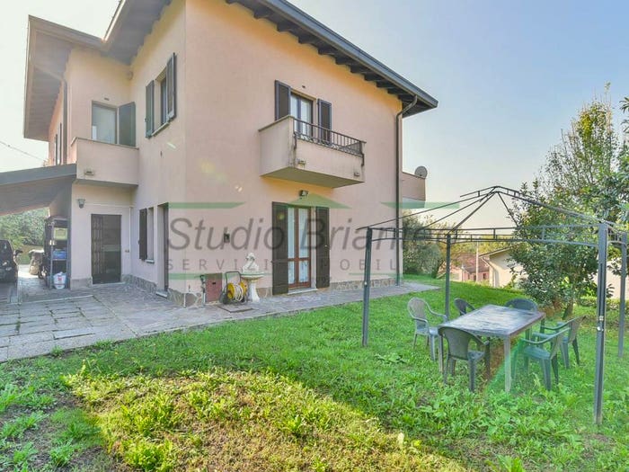 Casa con 6 locali in vendita in Via Marcello Malpighi, Trecallo, Como