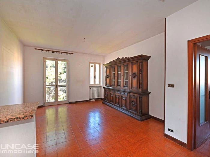 Appartamento quadrilocale in vendita in Piazza San Giovanni, Campiglione, CampiglioneFenile