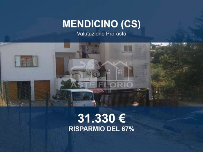 Appartamento con 5 locali in vendita in Via Enrico Fermi, Tivolille Pasquali Merenzata, Mendicino