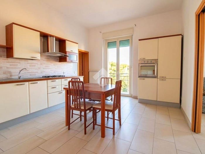 Appartamento quadrilocale in vendita in Via Ambrogio Carabba, Montenero di Bisaccia