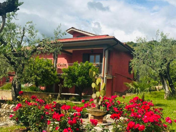 Casa con 6 locali in vendita in Fara in Sabina