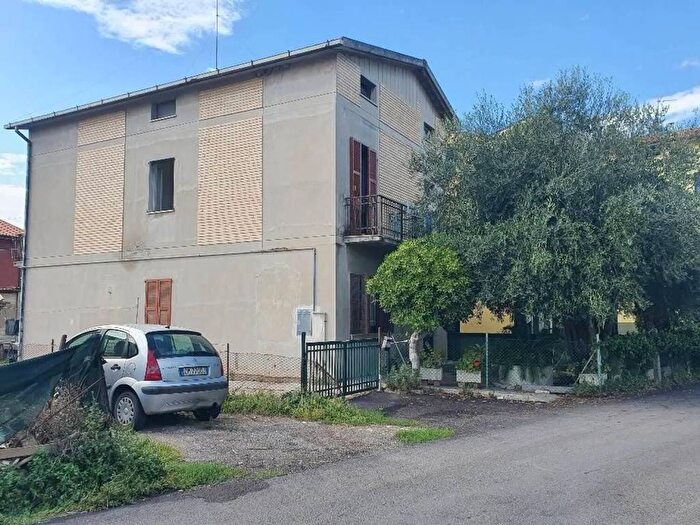 Casa con 6 locali in vendita in Porto San Giorgio