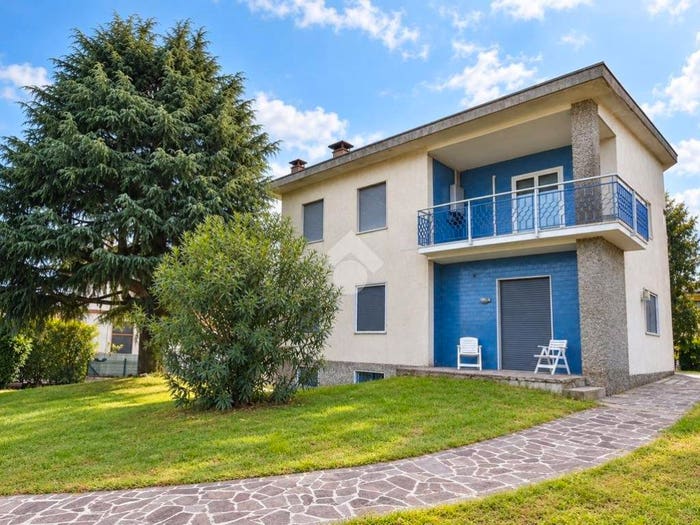 Appartamento quadrilocale in vendita in Viale delle industrie, Premenugo, Settala