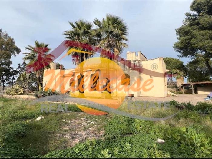 Casa con 6 locali in vendita in Via della Caravella, Terrauzza, Siracusa