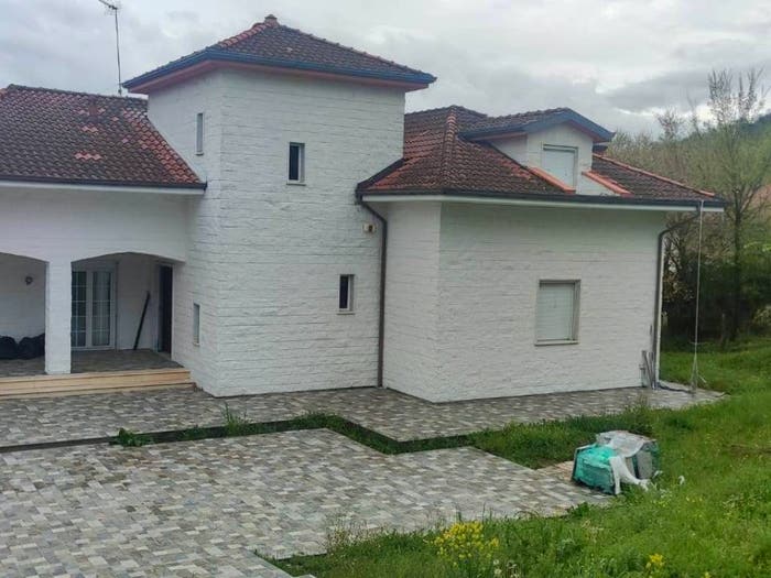 Casa con 6 locali in vendita in Licciana Nardi
