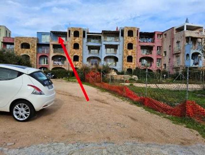 Appartamento trilocale in vendita in Via Don Vico, La Maddalena