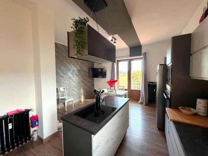 Appartamento trilocale in vendita in Via Lino Dagotto, CampiglioneFenile