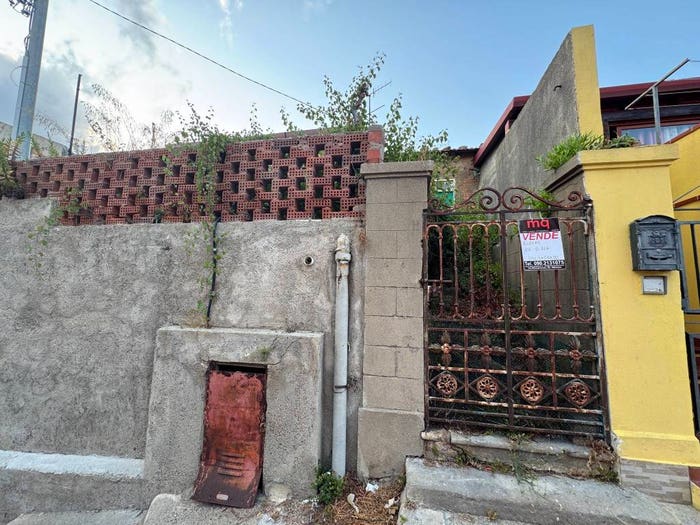 Casa trilocale in vendita in Via Sant'Antonio, Faro Superiore Sperone, Messina