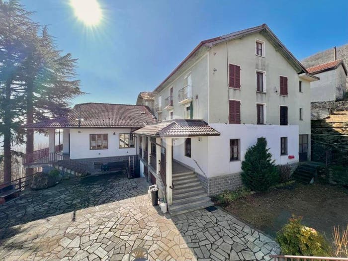 Casa con 6 locali in vendita in Strada Fontana Sistina, Chiaves, Monastero di Lanzo