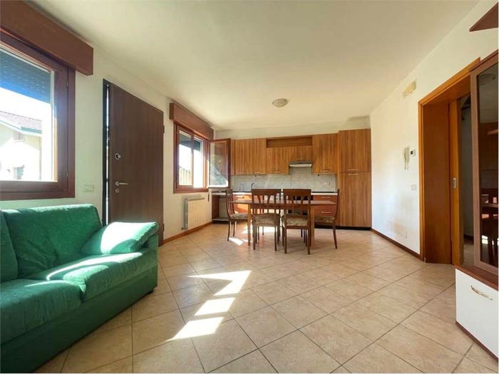 Appartamento quadrilocale in vendita in Via Fiume, Lido Est, Jesolo