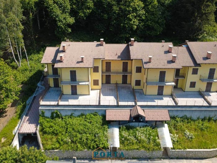 Casa con 6 locali in vendita in Via Carlevaris, Sant'Anna, Montaldo di Mondovì