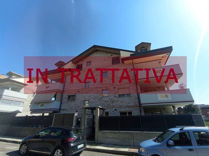 Appartamento trilocale in vendita in Via Cristoforo Colombo, Centro, Caselle Torinese