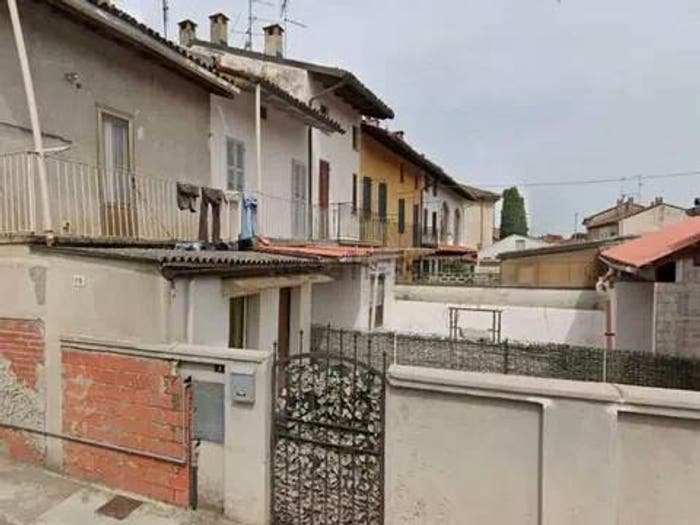 Casa trilocale in vendita in Via Roma, Balzola