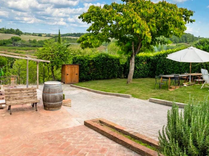 Casa con 6 locali in vendita in Via Uopini, Monteriggioni
