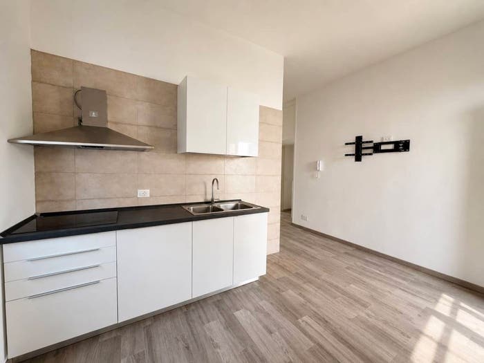 Casa trilocale in vendita in Via Fratelli Bronzetti, San Pietro Pace, Rho