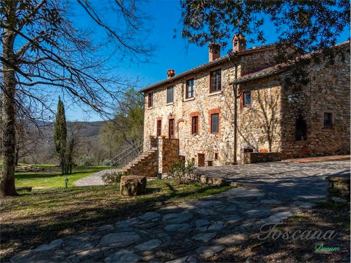 Casa con 6 locali in vendita in podere butignano snc, Montieri