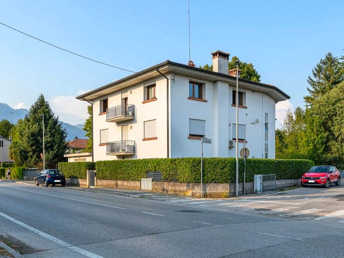 Appartamento con 6 locali in vendita in Via Cumana, Centro, Mussolente