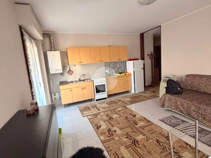 Appartamento bilocale in affitto in Via Tombetta, Borgo Roma, Verona