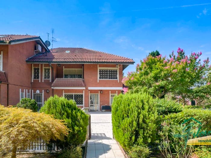 Casa con 6 locali in vendita in Strada Maiole, Moriondo Maiole, Moncalieri