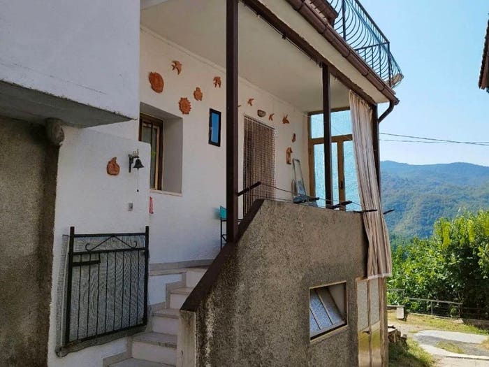 Casa trilocale in vendita in Centro, Ottone