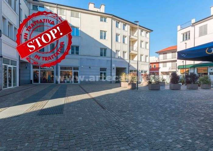 Appartamento trilocale in vendita in Piazza Vittorio Emanuele II, Piazza Santa Maria, Busto Arsizio