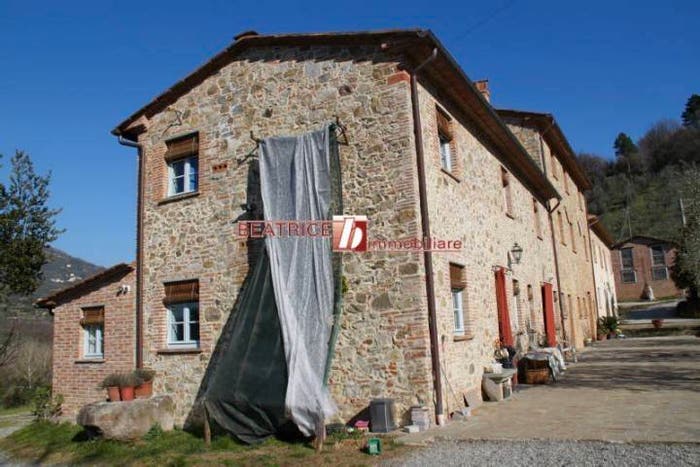 Casa con 6 locali in vendita in Petrognano San Gennaro, Capannori