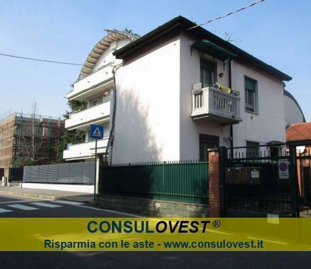 Casa trilocale in vendita in Via Alfonso Marelli, San Fruttuoso, Monza