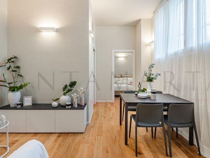 Appartamento trilocale in vendita in Washington, Milano