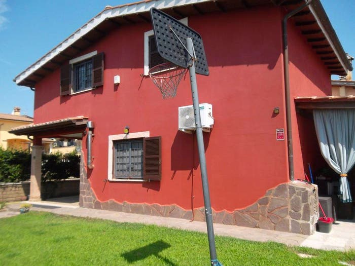 Casa quadrilocale in vendita in Via Monti della Mando la, Barattoli, Anguillara Sabazia