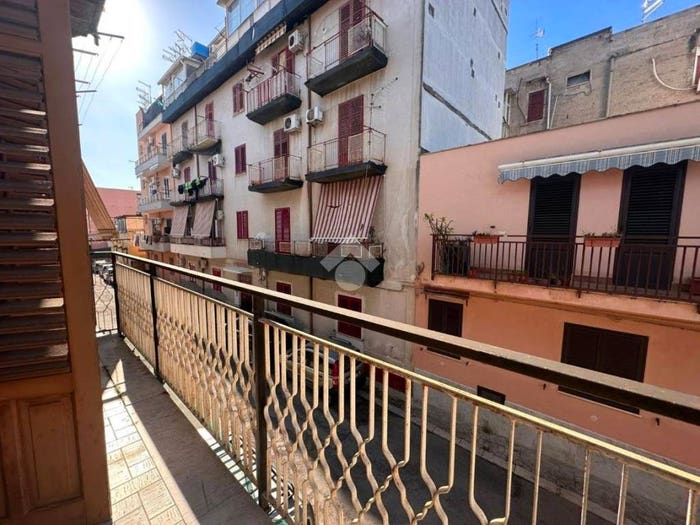 Appartamento quadrilocale in vendita in Via cosenza, Uditore Leonardo Da Vinci Alta, Palermo