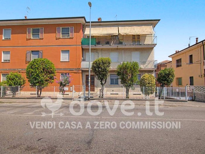 Appartamento con 5 locali in vendita in Via Giovanni Briosi, Via Pomposa, Ferrara