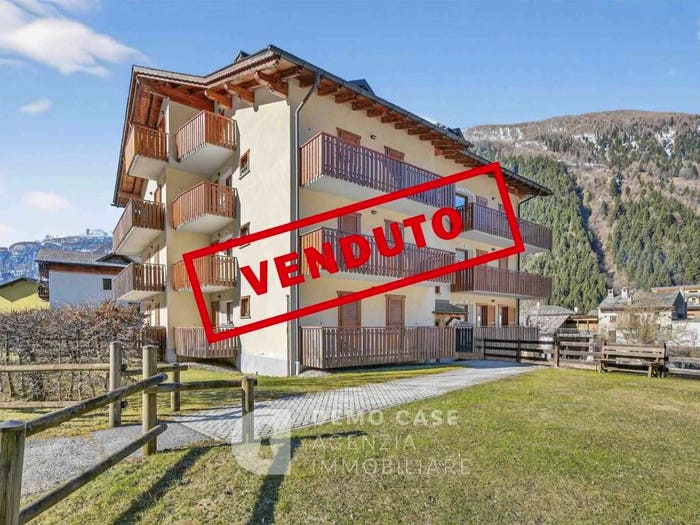 Appartamento bilocale in vendita in Via Delle Rimembranze, Centro, Campodolcino