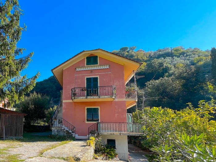 Appartamento quadrilocale in vendita in Via Giordani, Centro, Sori