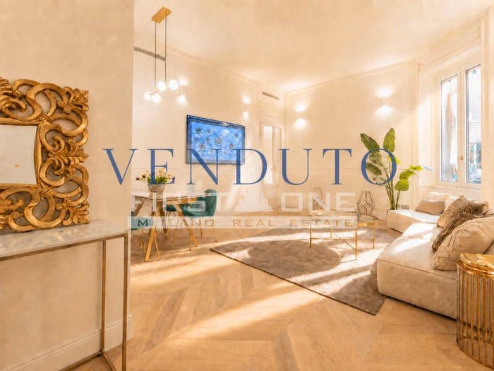 Appartamento quadrilocale in vendita in Via Lodovico Castelvetro, Sempione, Milano