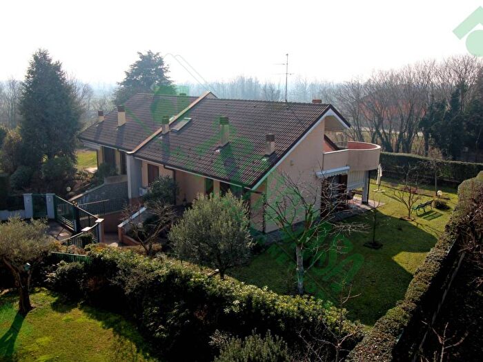 Casa trilocale in vendita in Via Sant'anna, Centro, Nerviano