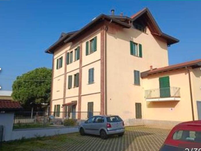 Appartamento trilocale in vendita in Via Enrico Toti, Cirimido