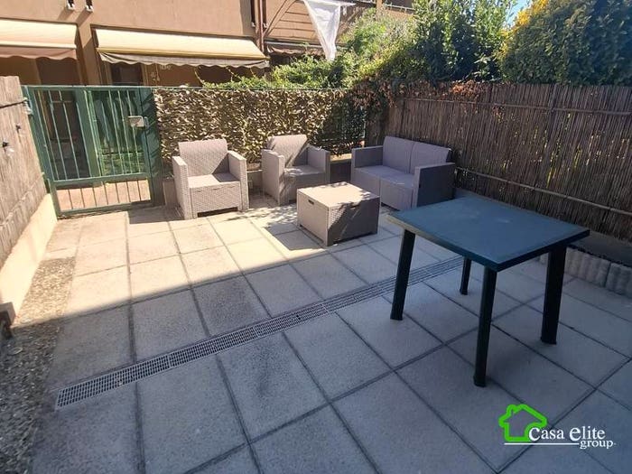 Casa con 5 locali in vendita in Via Giuseppe Di Vittorio, Centro, Carpiano