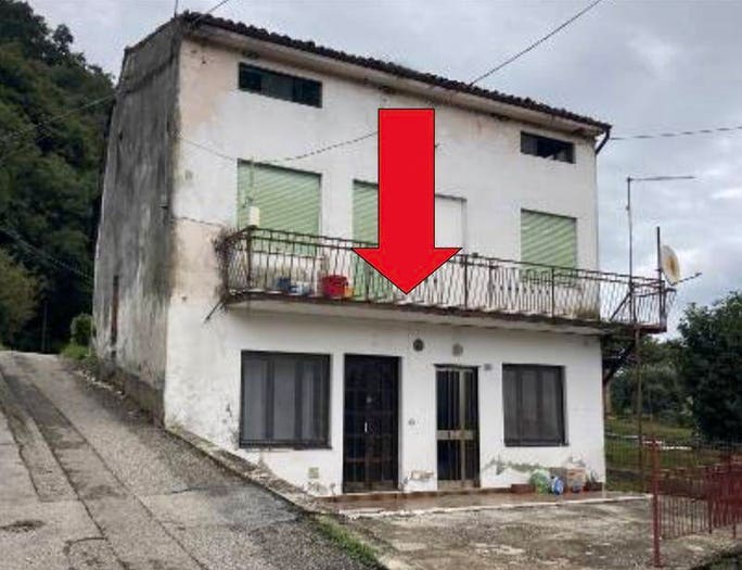 Appartamento quadrilocale in vendita in Via Finotti, Bregonza, Brogliano