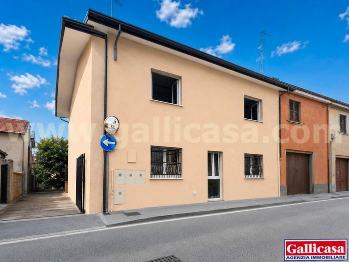 Appartamento con 5 locali in vendita in Via Quinto Capitanio, Castelcovati