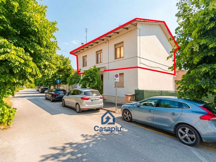 Appartamento quadrilocale in vendita in Via Conciliazione, Belforte del Chienti