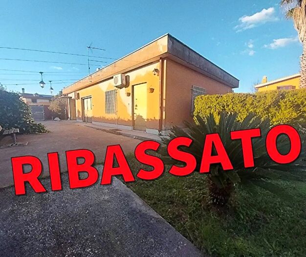 Casa trilocale in vendita in Via delle Camelie x, Aprilia