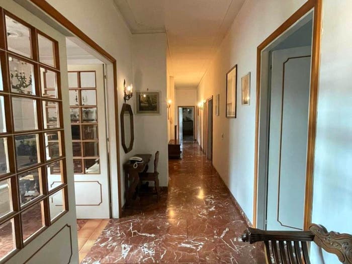 Casa con 6 locali in vendita in Via Quadrata, Centro, Poggibonsi