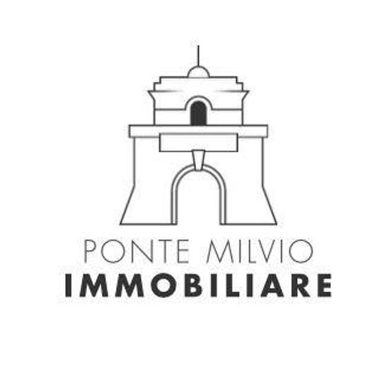 Casa con 6 locali in vendita in Via Vibio Mariano, Tomba di Nerone, Roma