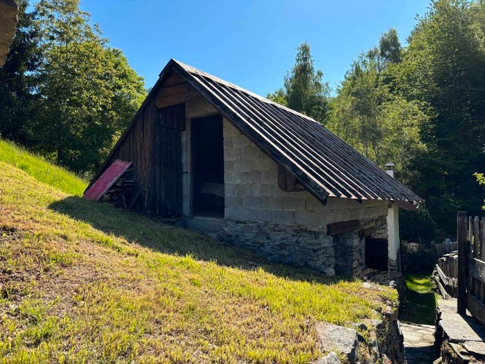 Casa monolocale in vendita in Strada dell'Alpe Marzone, BeuraCardezza