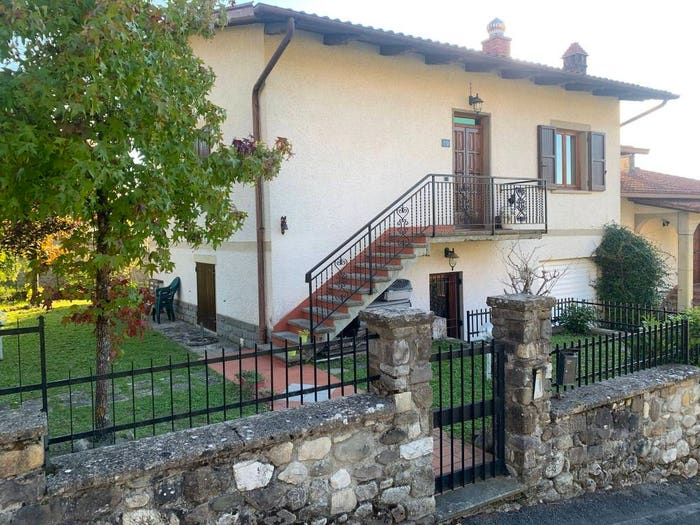 Casa quadrilocale in vendita in Via Villaggio Benedetti, Centro, Chitignano